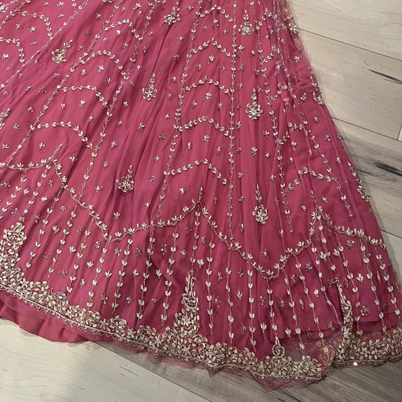 Women’s Indian 3 Piece Pink with Metali Sequin Top & Pants w Matching Wrap-Large - Picture 5 of 15